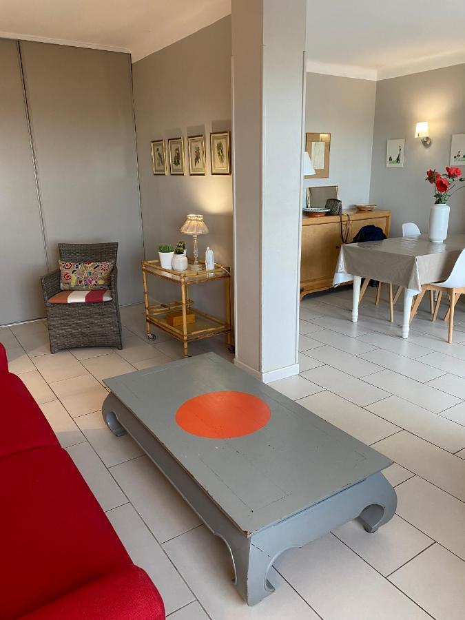 Appartement Front De Mer Canet-en-Roussillon Exteriör bild