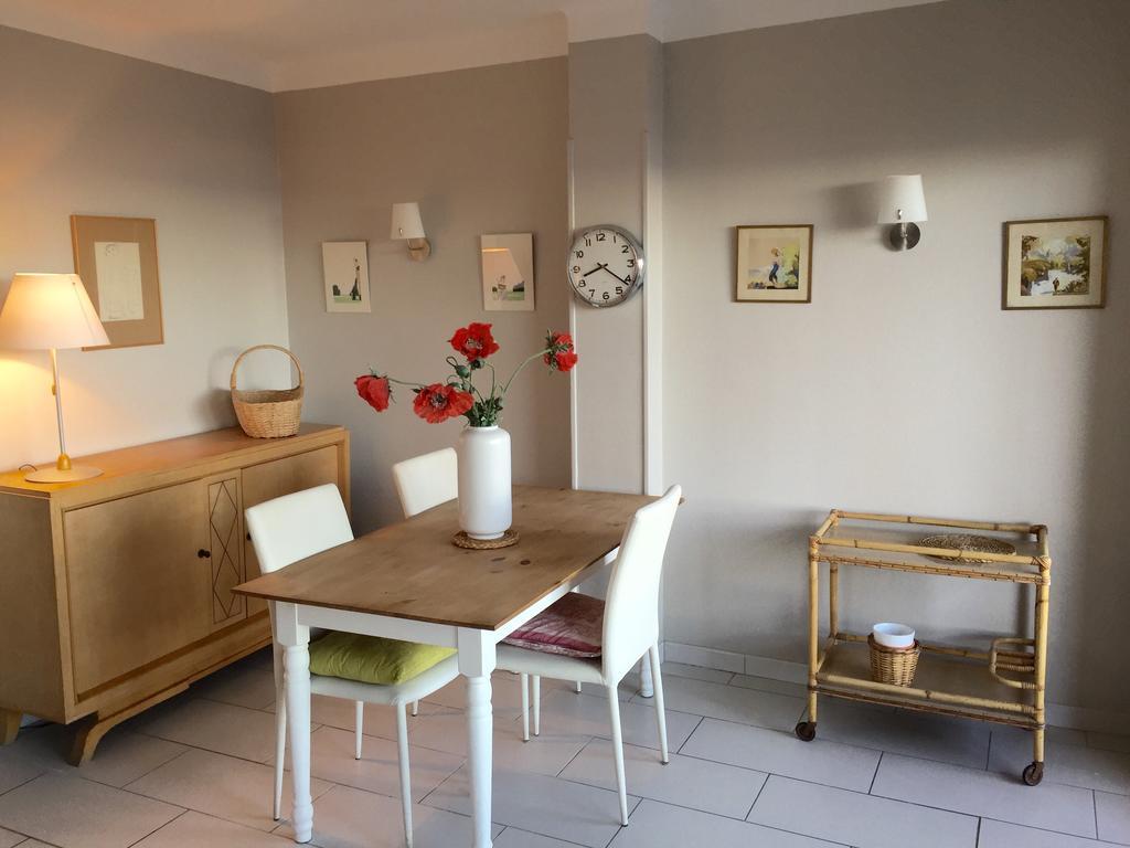 Appartement Front De Mer Canet-en-Roussillon Exteriör bild